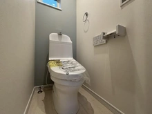 【東京都/練馬区西大泉】練馬区西大泉1丁目新築戸建 トイレ