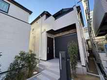 【東京都/練馬区石神井台】練馬区石神井台3丁目新築戸建・5号棟 外観：全3区画