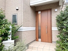 【東京都/練馬区大泉学園町】練馬区大泉学園町4丁目中古戸建 玄関