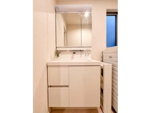 【東京都/練馬区大泉学園町】練馬区大泉学園町4丁目中古戸建 洗面所：【家具調度品は価格に含まれません】