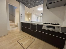 【東京都/西東京市住吉町】西東京市住吉町4丁目新築戸建 2号棟 キッチン