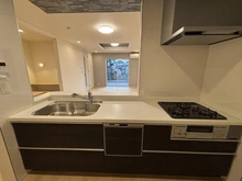 【東京都/西東京市住吉町】西東京市住吉町4丁目新築戸建 2号棟 キッチン