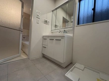 【東京都/練馬区春日町】練馬区春日町1丁目中古戸建 洗面所