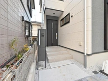 【東京都/練馬区大泉学園町】練馬区大泉学園町1丁目新築戸建 玄関