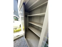 【東京都/東久留米市下里】東久留米市下里5丁目中古戸建 収納部分：物置は売買価格に含まれます。