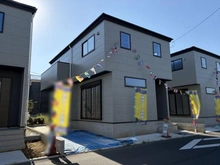【埼玉県/新座市新堀】新座市新堀2丁目　新築戸建て2号棟 外観：全6棟　写真中央