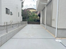 【東京都/立川市栄町】立川市栄町5丁目　新築戸建　1号棟 駐車場