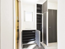 【東京都/八王子市緑町】八王子市緑町　新築戸建　2号棟 収納