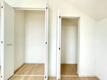 【東京都/日野市新井】日野市新井2丁目 新築戸建 1号棟 洋室:約6.2帖