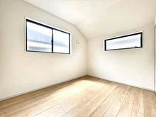 【東京都/日野市新井】日野市新井2丁目 新築戸建 1号棟 洋室:約5.6帖