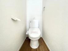 【東京都/日野市新井】日野市新井2丁目 新築戸建 2号棟 トイレ