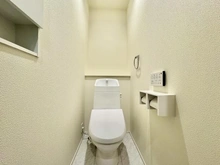 【東京都/八王子市台町】八王子台町4丁目　新築戸建 トイレ：1階お手洗い