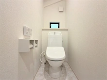 【東京都/昭島市朝日町】昭島市朝日町3丁目　新築戸建　I号棟 トイレ