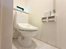 【東京都/昭島市朝日町】昭島市朝日町3丁目　新築戸建　I号棟 トイレ