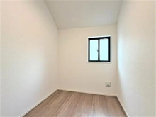 【東京都/昭島市朝日町】昭島市朝日町3丁目　新築戸建　I号棟 サービスルーム（納戸）