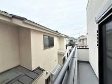 【東京都/立川市柏町】立川市柏町3丁目　新築戸建 バルコニー