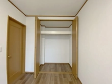 【東京都/昭島市緑町】昭島市緑町2丁目中古戸建 収納