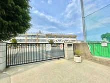 【東京都/昭島市拝島町】昭島市拝島町4丁目　新築戸建　A号棟 昭島市立拝島第一小学校（現地より約240m）