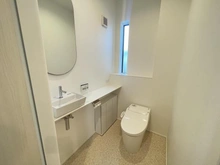 【大阪府/堺市南区槇塚台】堺市南区槇塚台2丁　中古戸建 トイレ