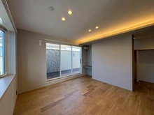 【東京都/世田谷区成城】世田谷区成城2丁目　中古戸建 洋室