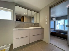 【東京都/世田谷区成城】世田谷区成城2丁目　中古戸建 洗面室