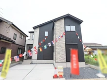 【千葉県/柏市篠籠田】柏市篠籠田　新築戸建　7期1号棟 建築中の外観：全2棟 右の棟

