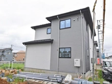 【千葉県/船橋市馬込町】船橋市馬込町　新築戸建　2期2号棟 建築中の外観：全4棟　中央