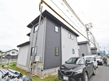【千葉県/船橋市馬込町】船橋市馬込町　新築戸建　2期2号棟 建築中の外観：全4棟　中央