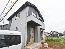 【千葉県/船橋市馬込町】船橋市馬込町　新築戸建　2期2号棟 建築中の外観：全4棟　中央