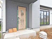 【千葉県/船橋市馬込町】船橋市馬込町　新築戸建　2期2号棟 玄関