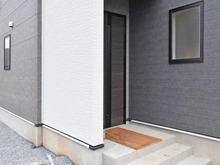 【千葉県/船橋市馬込町】船橋市馬込町　新築戸建　2期4号棟 玄関