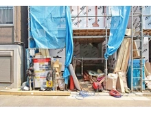 【東京都/大田区千鳥】大田区千鳥二丁目新築戸建　一号棟 建築中の外観