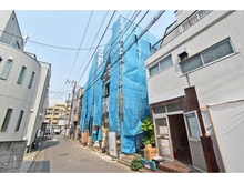 【東京都/大田区千鳥】大田区千鳥二丁目新築戸建　二号棟 建築中の外観