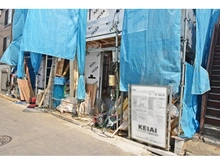 【東京都/大田区千鳥】大田区千鳥二丁目新築戸建　二号棟 建築中の外観