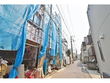 【東京都/大田区千鳥】大田区千鳥二丁目新築戸建　二号棟 建築中の外観