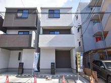 【愛知県/名古屋市西区上名古屋】プレサンスアージュ西区上名古屋4号地 外観:全4棟:一番右が4号棟