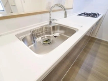 【神奈川県/横浜市中区本牧元町】中区本牧元町　中古戸建て キッチン