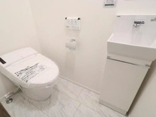 【神奈川県/横浜市中区本牧元町】中区本牧元町　中古戸建て トイレ