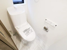 【神奈川県/横浜市中区本牧元町】中区本牧元町　中古戸建て トイレ