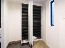 【神奈川県/横浜市中区本牧元町】中区本牧元町　新築戸建て 収納：下足入