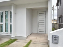 【神奈川県/横浜市中区竹之丸】中区竹之丸　中古戸建て 玄関