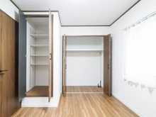 【神奈川県/横浜市南区三春台】南区三春台 中古戸建て 洋室