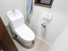 【神奈川県/横浜市南区三春台】南区三春台 中古戸建て トイレ