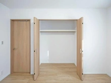 【神奈川県/横浜市磯子区森】磯子区森2丁目　中古戸建て 洋室：収納