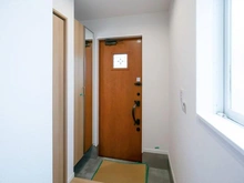 【神奈川県/横浜市磯子区森】磯子区森2丁目　中古戸建て 玄関