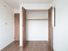 【神奈川県/横浜市磯子区杉田】磯子区杉田6丁目　新築戸建て 洋室：収納