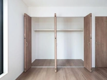 【神奈川県/横浜市磯子区杉田】磯子区杉田6丁目　新築戸建て 洋室：収納