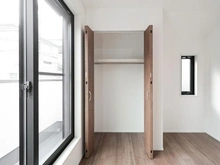 【神奈川県/横浜市磯子区杉田】磯子区杉田6丁目　新築戸建て 洋室：収納