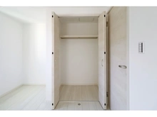 【神奈川県/横浜市神奈川区神大寺】FIORE片倉町IV　新築戸建4号棟/全15棟 収納