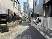 【東京都/新宿区原町】新宿区原町1丁目　中古戸建 前面道路：該当物件の北側に接道しております